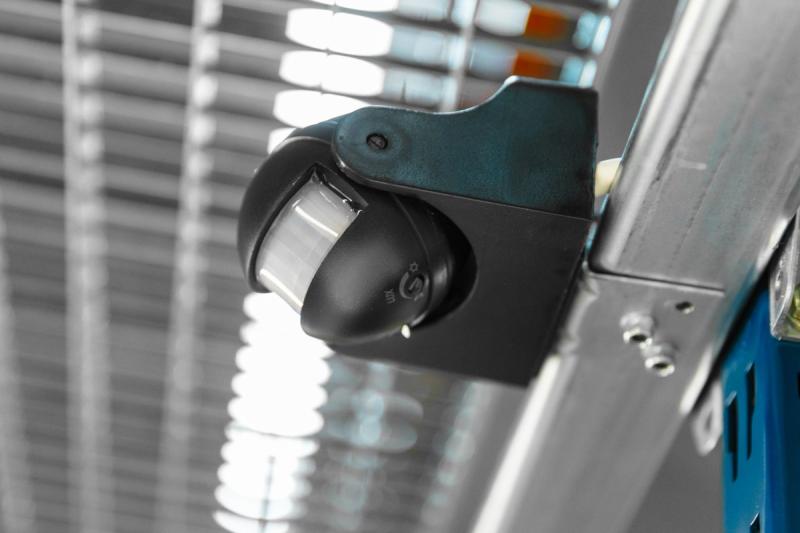 Motion detector CR-1, max 1200W, AC220-240V, 50/60Hz, angle180°, range 10m ± 1,8- 2,5m, IP44, not for LED, surface mounted, black housing 1208959114