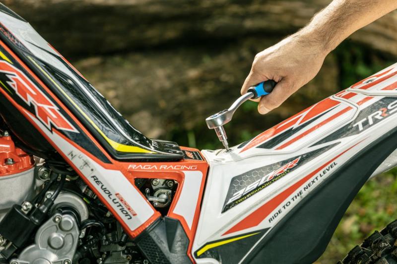 Hoegert Ratelhandvat 1/4" 72T CrV staal met snelsluiting 1208959716