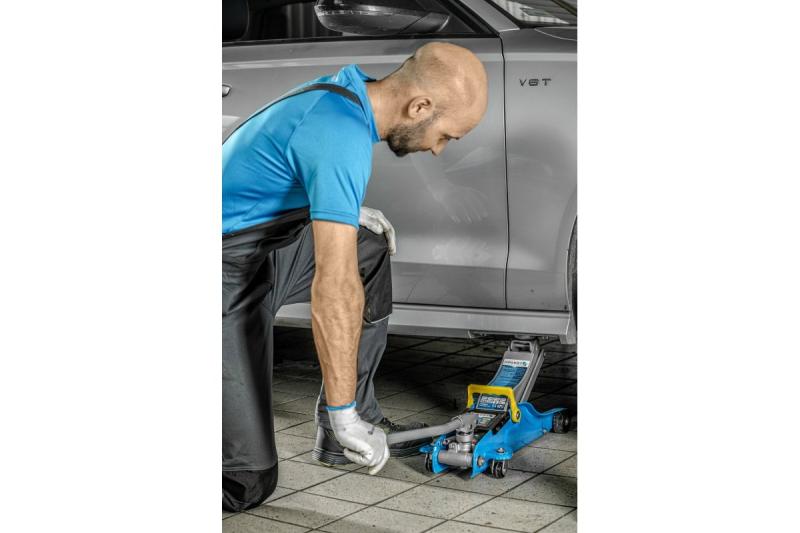 Hoegert Hydraulische fleskrik met laag profiel, 2 ton, 89-359 mm. 1208962140