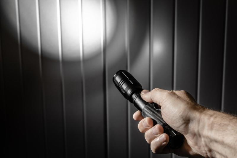 LED Flashlight with built in battery 2000mAh, 8W, 800lm, 6400K, IP20, black 1208963352