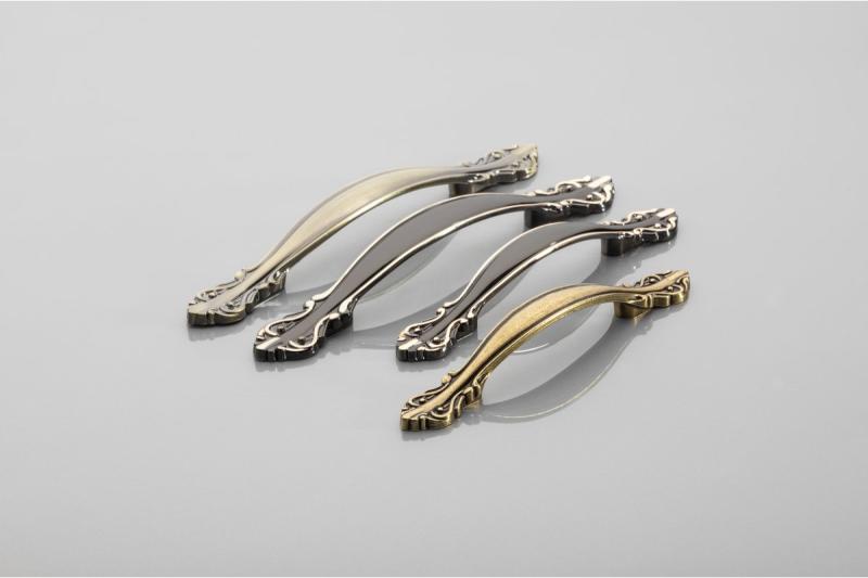 Zamak handle WERONA C=128 mm black chrome plus gold 1208966255