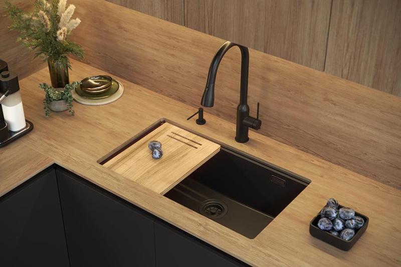 Quadri Newport II grote en diepe spoelbak graniet opbouw en onderbouw beige spoelbak 76x45cm met gouden plug 1208971759