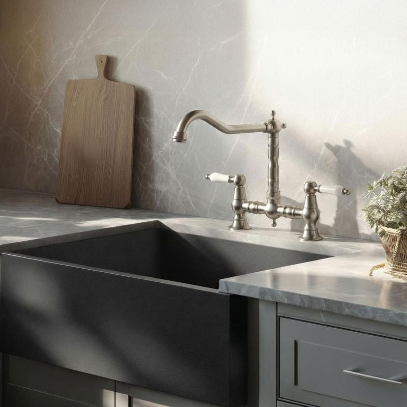 Aquanello Heritage Manor Klassieke Keuken Nostalgische Brug Keukenkraan Chroom met Witte Hendel CR-0010-HM